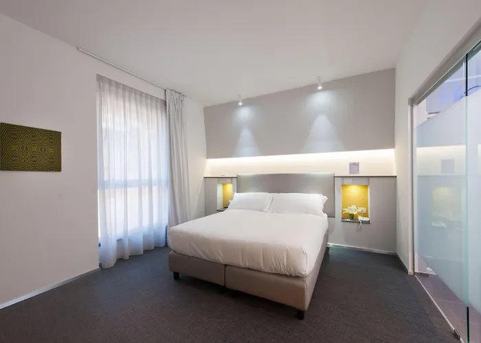 Executive Inn Boutique Hotel